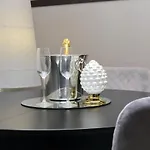 Helmirage Piazza Di Spagna 4*