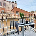 Helmirage Piazza Di Spagna 4*