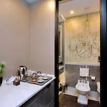 Helmirage Piazza Di Spagna 4* Rom