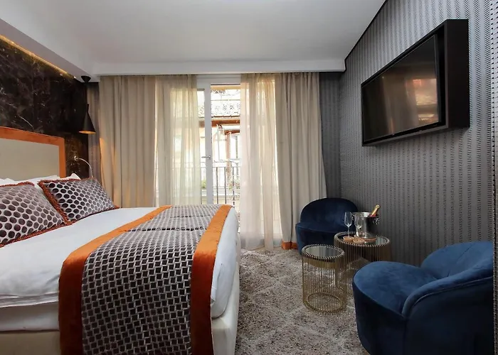 Helmirage Piazza Di Spagna 4* Rom
