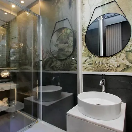 Maison d'hôtes Helmirage Piazza Di Spagna 4*