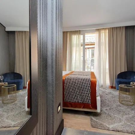 Helmirage Piazza Di Spagna Рим