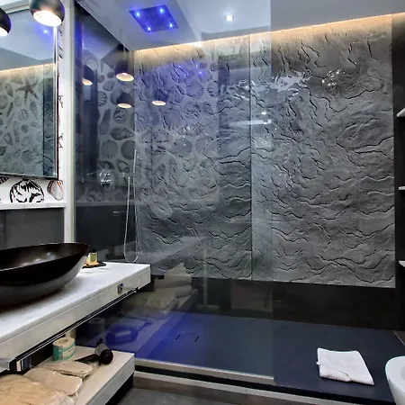 Helmirage Piazza Di Spagna 4*