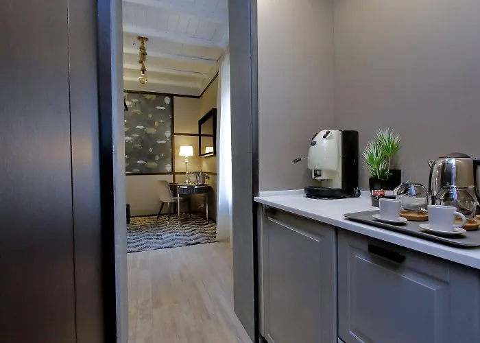 Helmirage Piazza Di Spagna 4* Rome